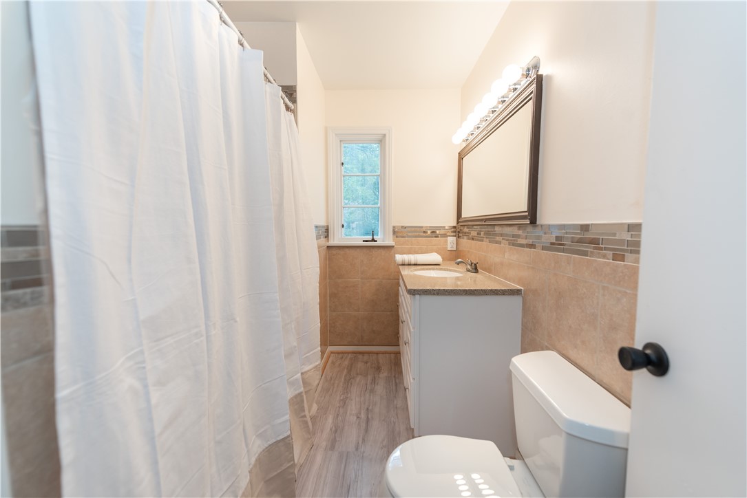 116 Oakridge Drive Irondequoit, NY 14617 - Photo 18 of 45