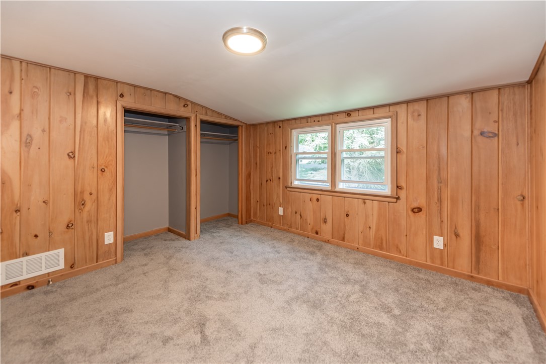 116 Oakridge Drive Irondequoit, NY 14617 - Photo 32 of 45