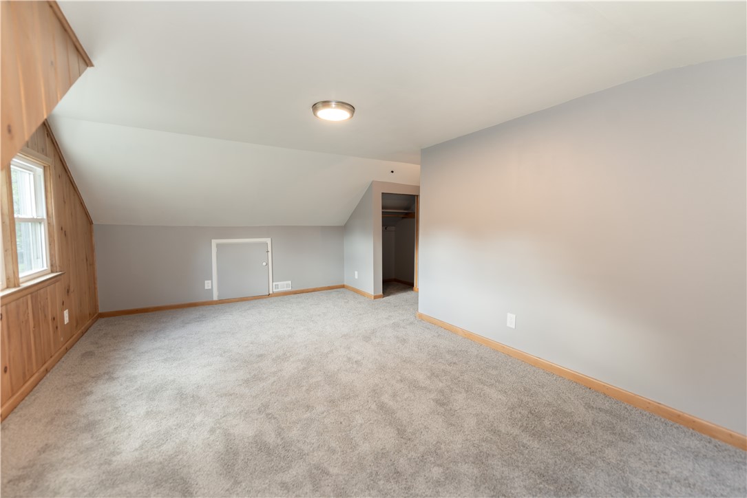 116 Oakridge Drive Irondequoit, NY 14617 - Photo 37 of 45