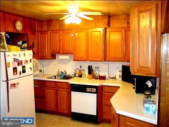 120 Pershing Road Brooklawn, NJ 08030 - Photo 2 of 6