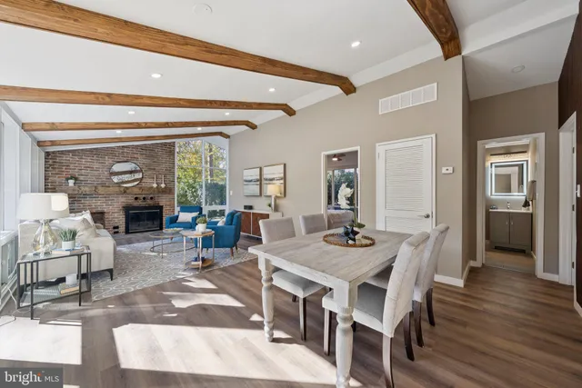 $569,900 | 11511 Highview Avenue, Silver Spring, MD 20902