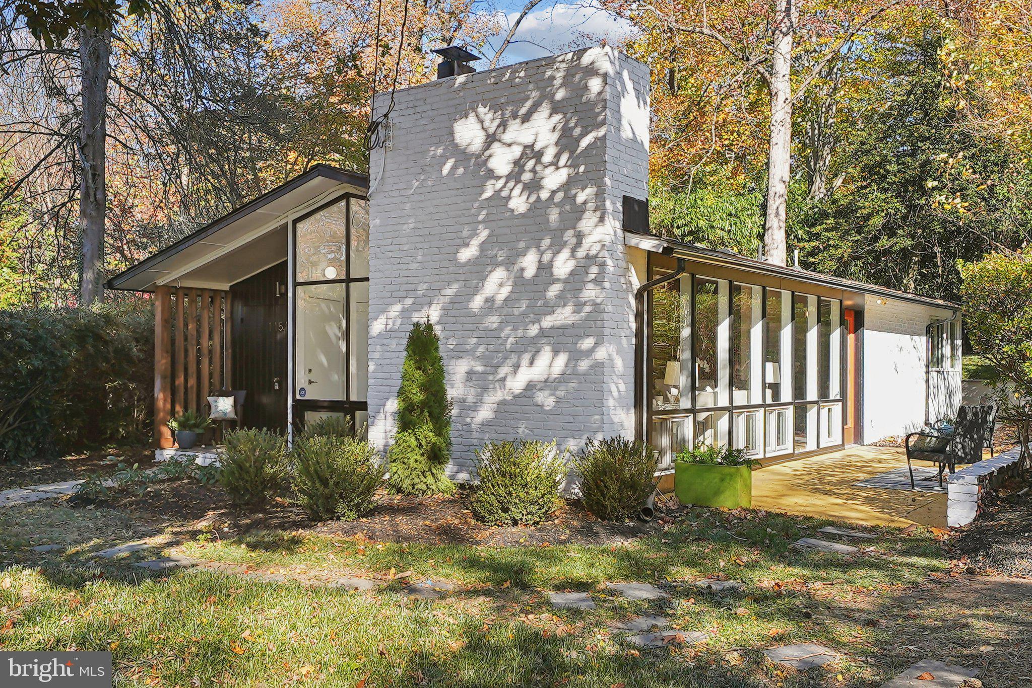 11511 Highview Avenue Silver Spring, MD 20902 - Photo 2 of 39 a view of a house with a yard