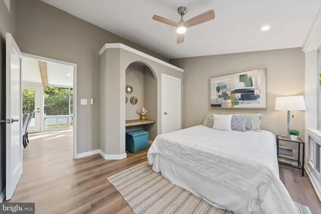 $569,900 | 11511 Highview Avenue, Silver Spring, MD 20902