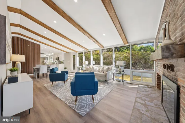 $569,900 | 11511 Highview Avenue, Silver Spring, MD 20902