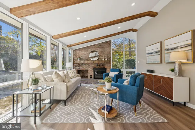 $569,900 | 11511 Highview Avenue, Silver Spring, MD 20902