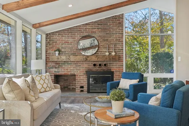 $569,900 | 11511 Highview Avenue, Silver Spring, MD 20902