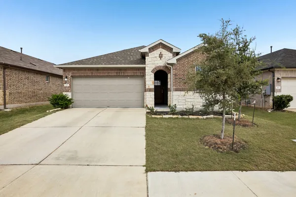 $2,050 | 149 Mackinac Lane, Georgetown, TX 78626