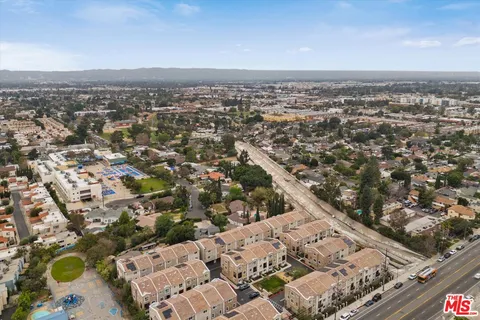 $675,000 | 14838 Nordhoff Street, Panorama City, CA 91402