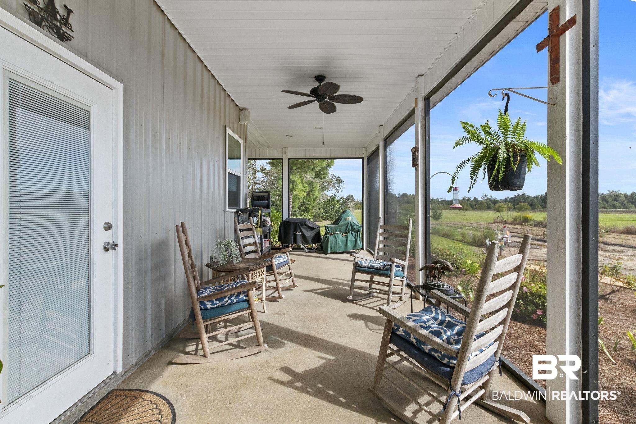 26071 Woerner Road Elberta, AL 36530 - Photo 45 of 86 Sunroom with ceiling fan
