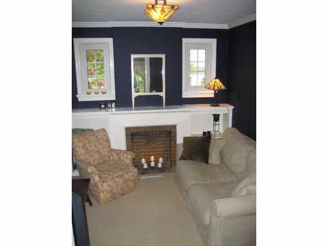 154 Tibet Road Columbus, OH 43202 - Photo 5 of 10