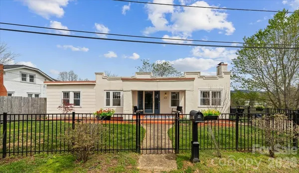 $422,000 | 63 Washington Avenue, Asheville, NC 28804