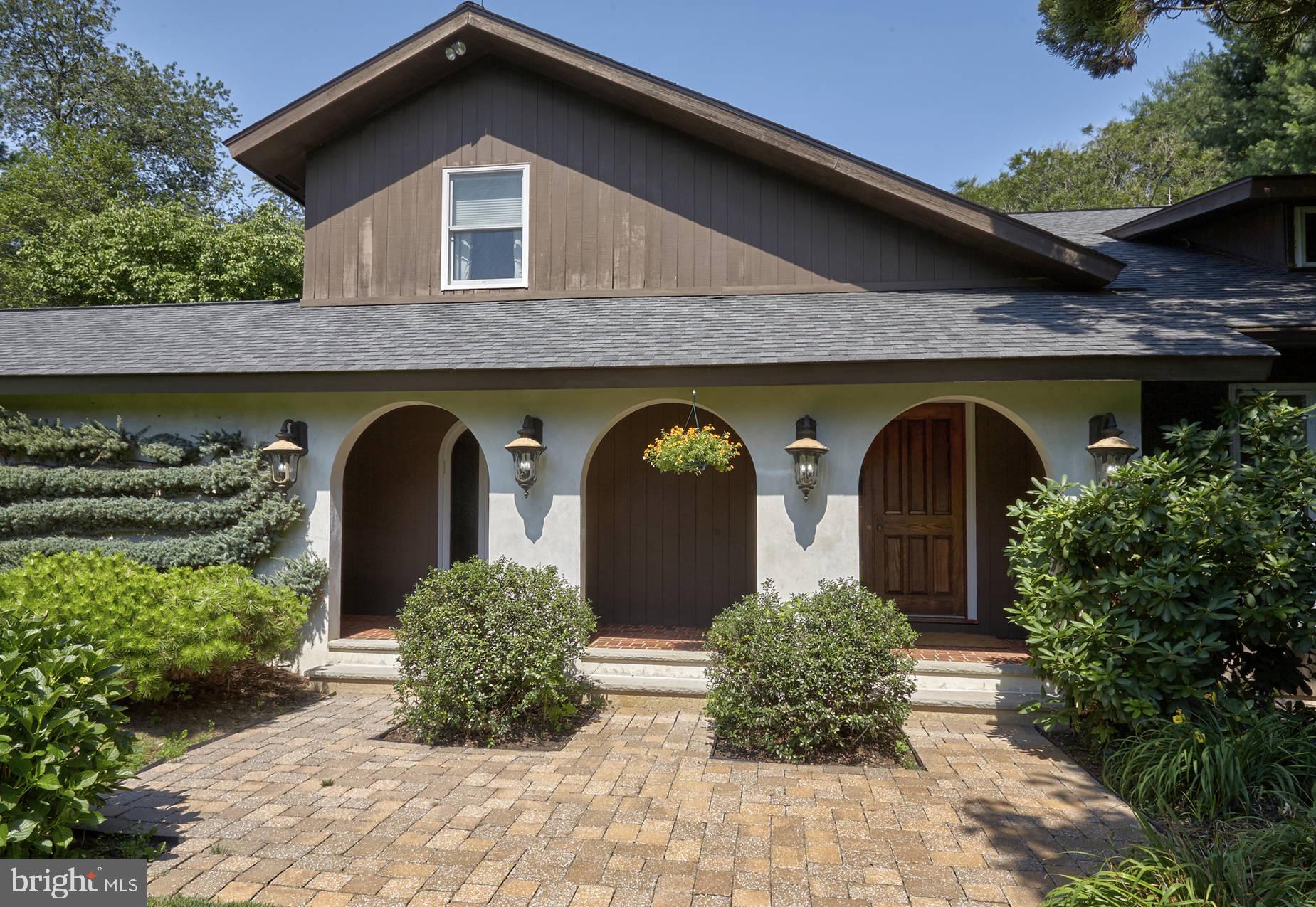 208 Burrs Road Westampton, NJ 08060 - Photo 1 of 63 Gallery Image 1