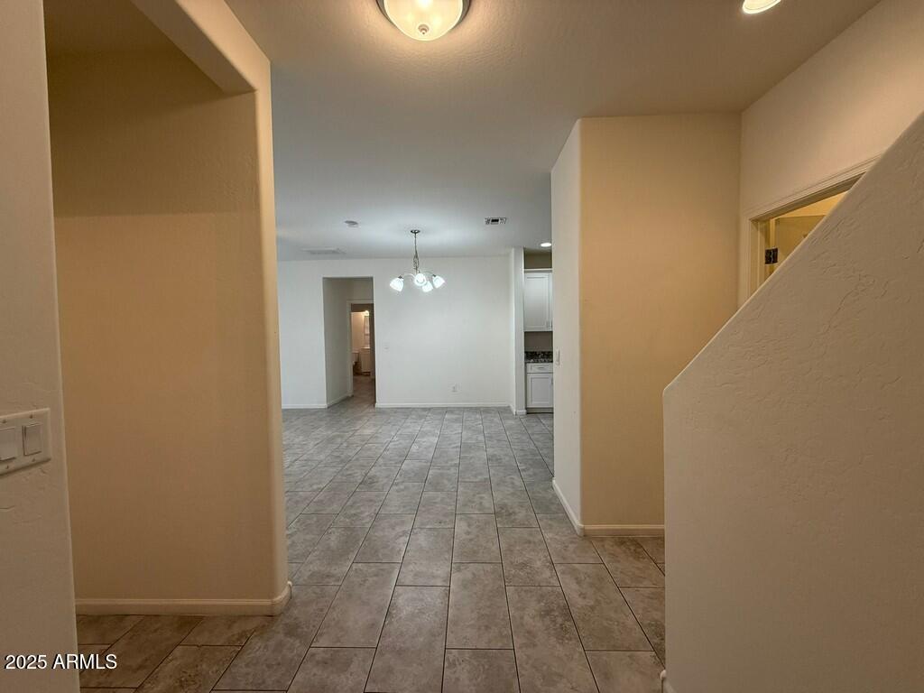 1723 West Pollack Street Phoenix, AZ 85041 - Photo 2 of 29 15