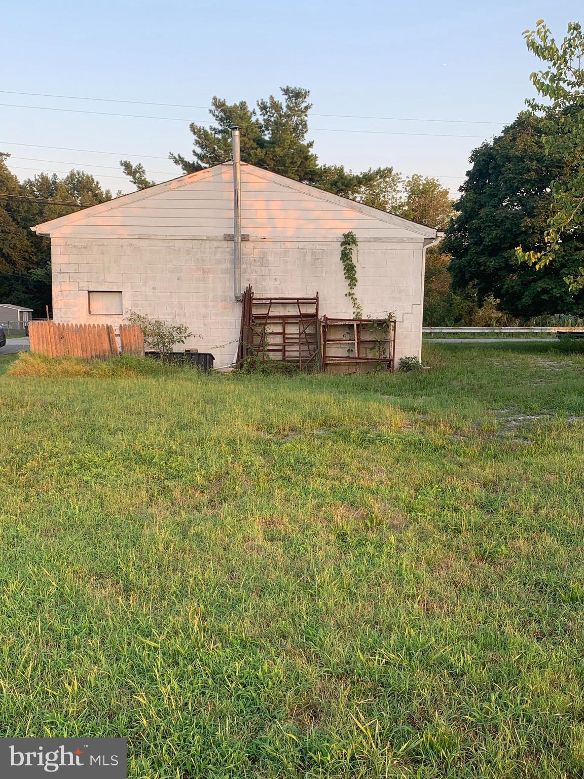 70 Sinnickson Landing Road Salem, NJ 08079 - Photo 3 of 7 Back of garage