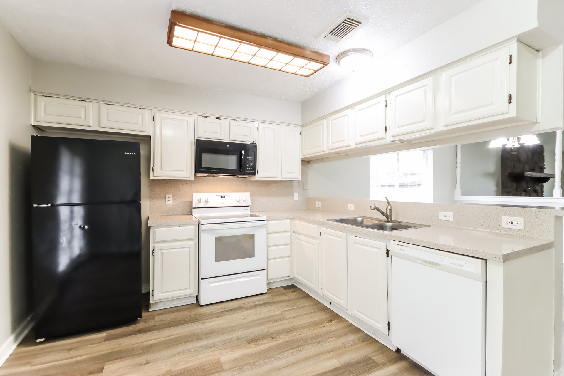 2614 Forestbrook Drive Spring, TX 77373 - Photo 9 of 18