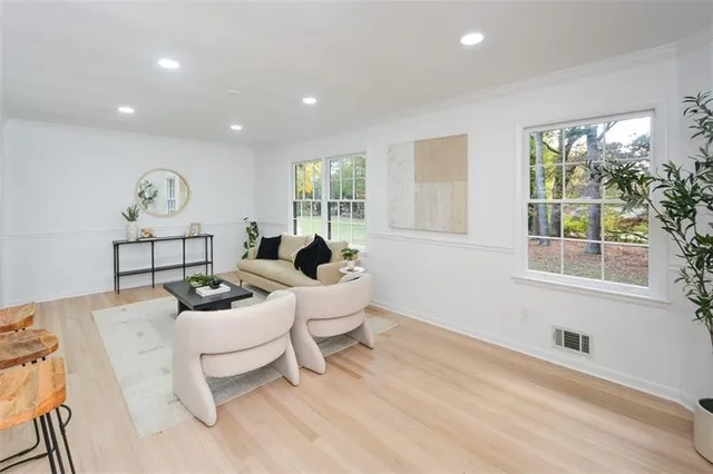 $3,195 | 689 Concord Road Southwest, Smyrna, GA 30082