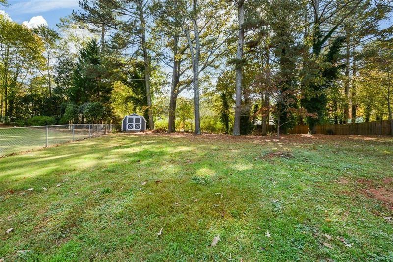 689 Concord Road Southwest Smyrna, GA 30082 - Photo 4 of 70