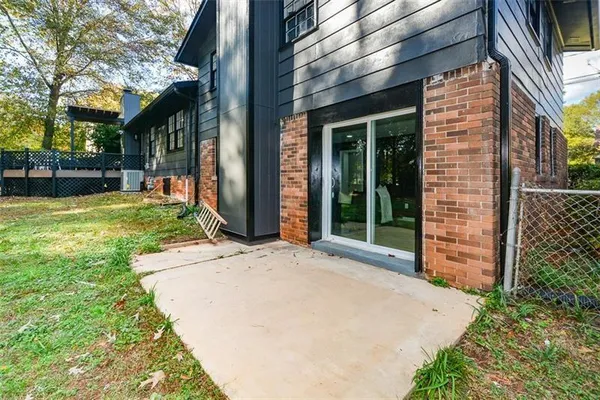 $2,950 | 689 Concord Road Southwest, Smyrna, GA 30082