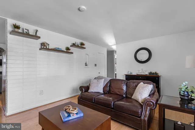 $589,000 | 7309 Piper Court, Alexandria, VA 22306