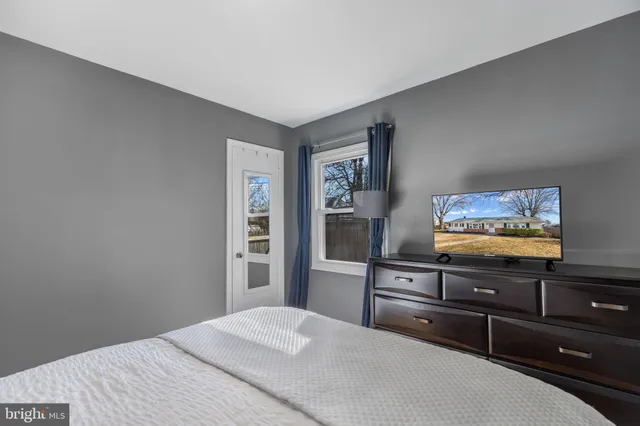 $589,000 | 7309 Piper Court, Alexandria, VA 22306