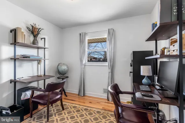 $589,000 | 7309 Piper Court, Alexandria, VA 22306