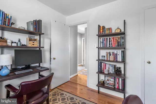 $589,000 | 7309 Piper Court, Alexandria, VA 22306