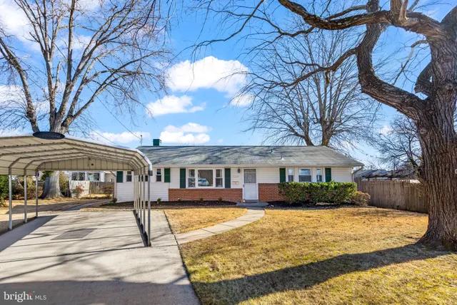 $589,000 | 7309 Piper Court, Alexandria, VA 22306