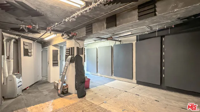 a view of a car garage