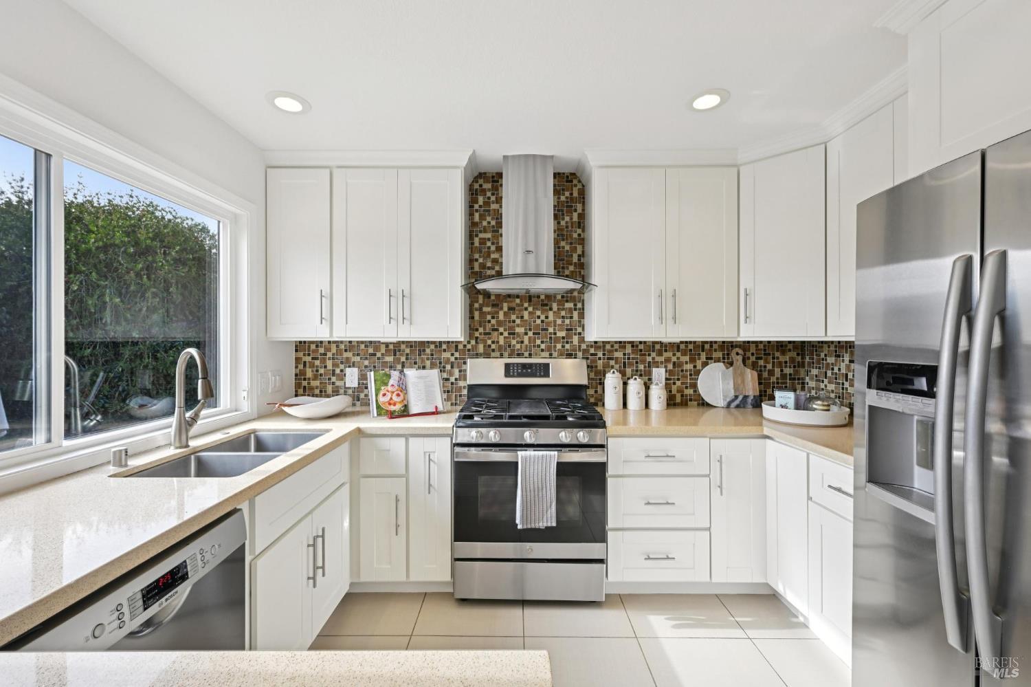 159 Michele Circle Novato, CA 94947 - Photo 11 of 39