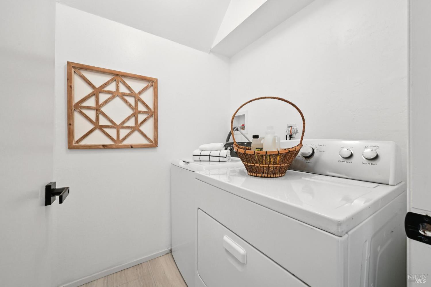 159 Michele Circle Novato, CA 94947 - Photo 19 of 39