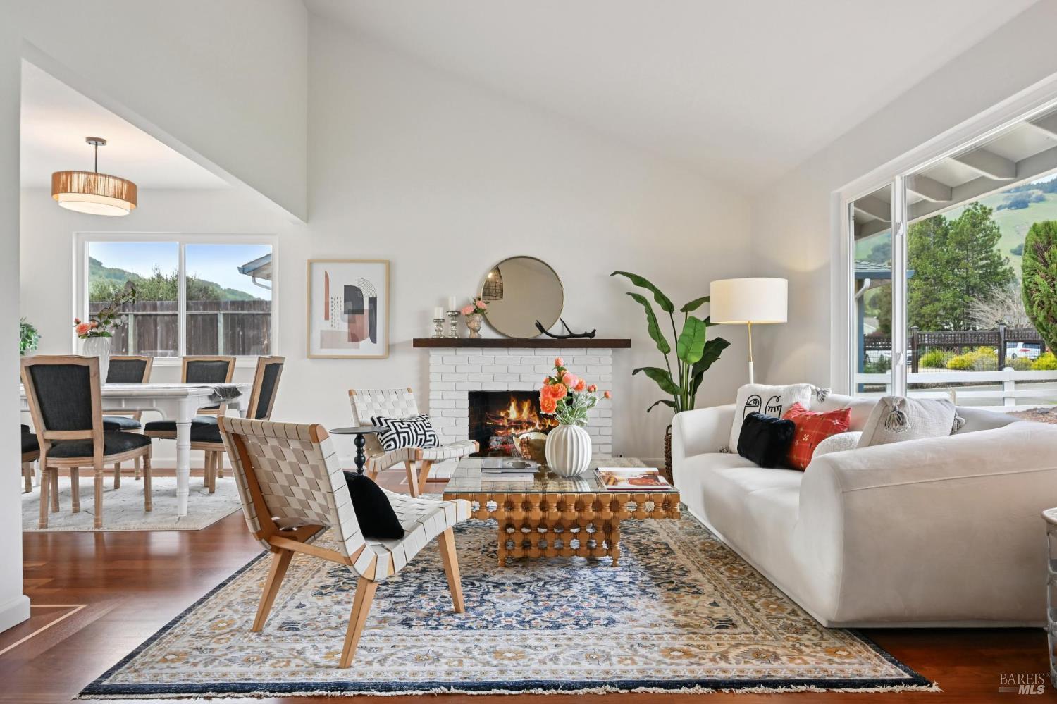 159 Michele Circle Novato, CA 94947 - Photo 4 of 39