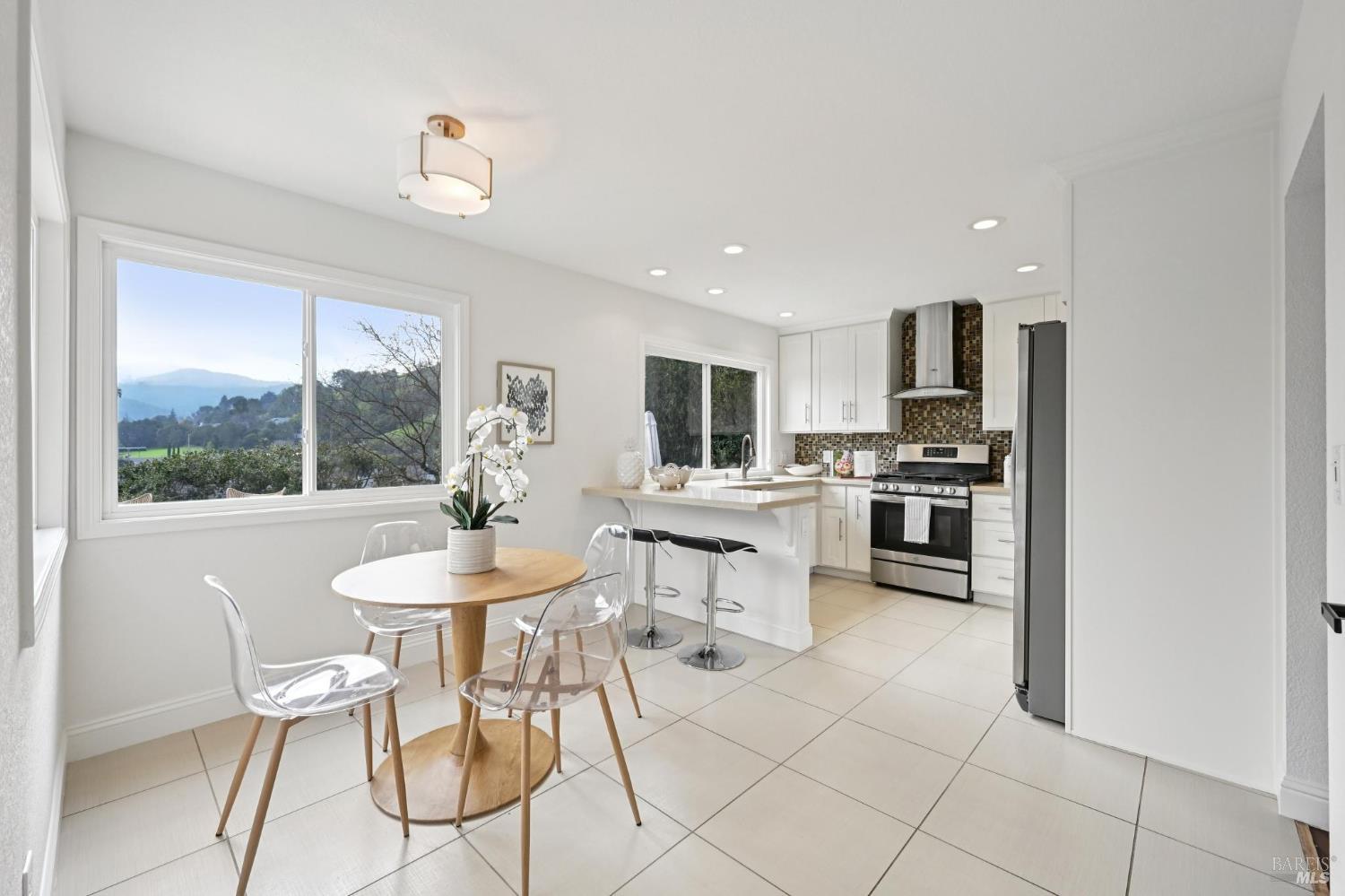 159 Michele Circle Novato, CA 94947 - Photo 9 of 39