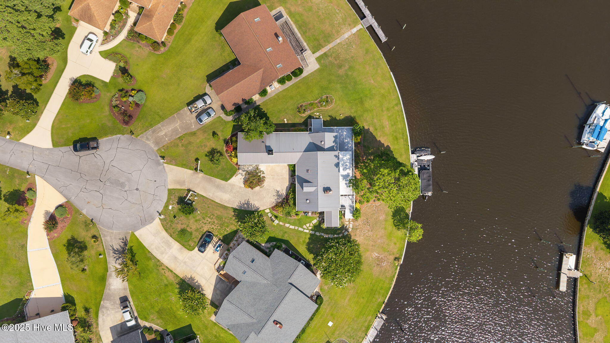 6000 Cassowary Lane New Bern, NC 28560 - Photo 11 of 42 ICW Accessible