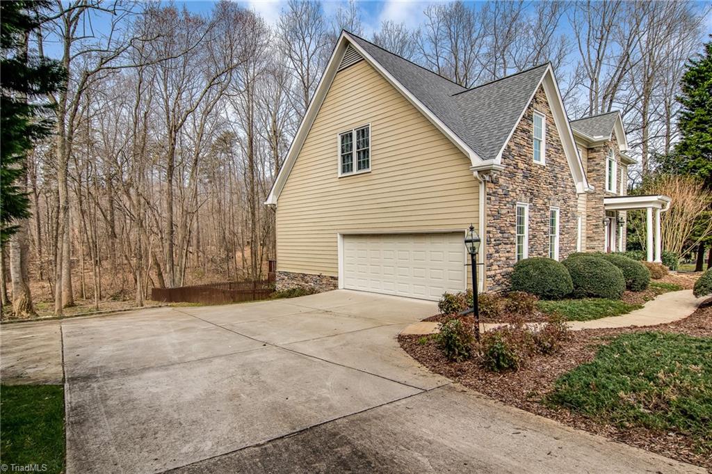 6101 Trotter Ridge Road Summerfield, NC 27358 - Photo 3 of 42 Gallery Image 3