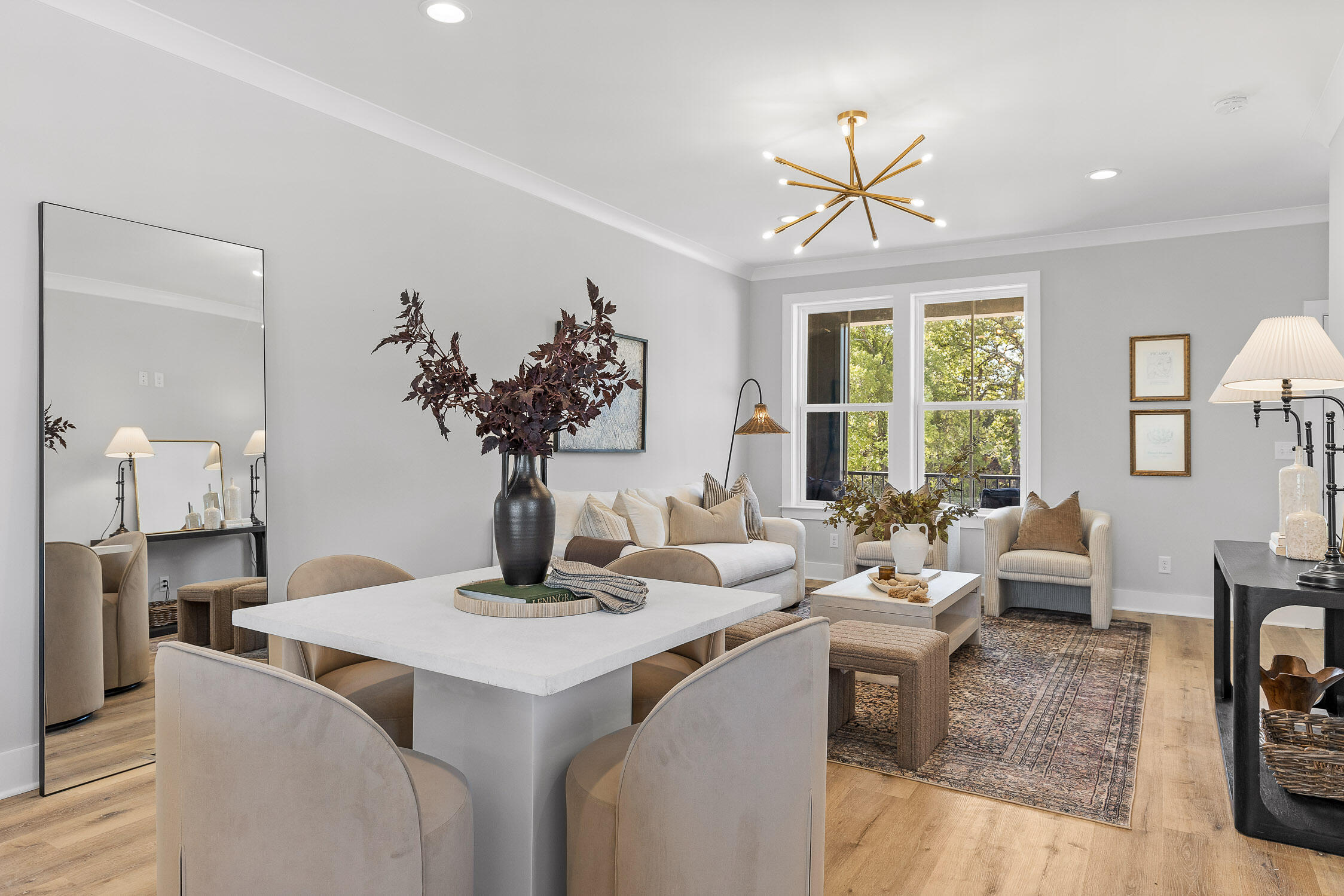 1656 Mari Circle Chattanooga, TN 37404 - Photo 16 of 36 Dining