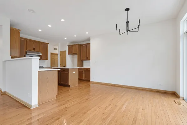 $399,900 | 786 Bohannon Circle, Oswego, IL 60543