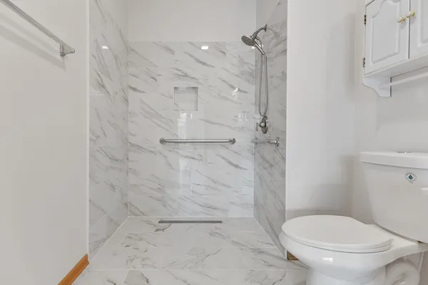 $399,900 | 786 Bohannon Circle, Oswego, IL 60543
