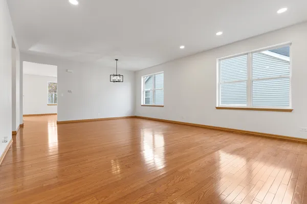 $399,900 | 786 Bohannon Circle, Oswego, IL 60543
