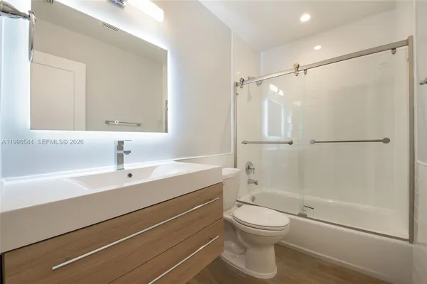 $3,975 | 7426 Southwest 106th Place, Miami, FL 33173