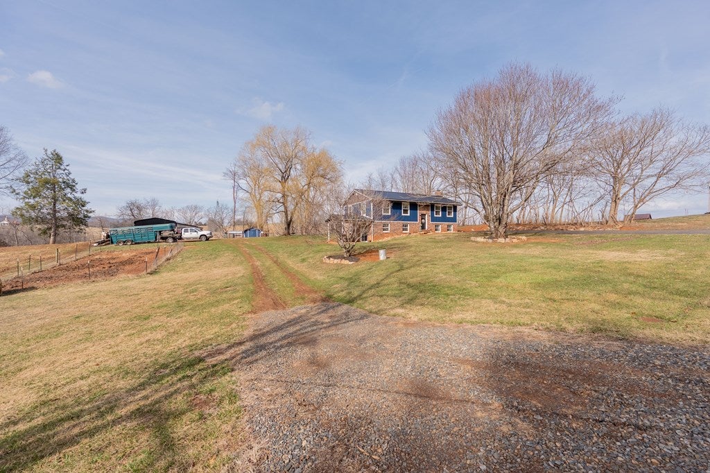 610 Austinville Road Max Meadows, VA 24360 - Photo 55 of 100 Gallery Image 55