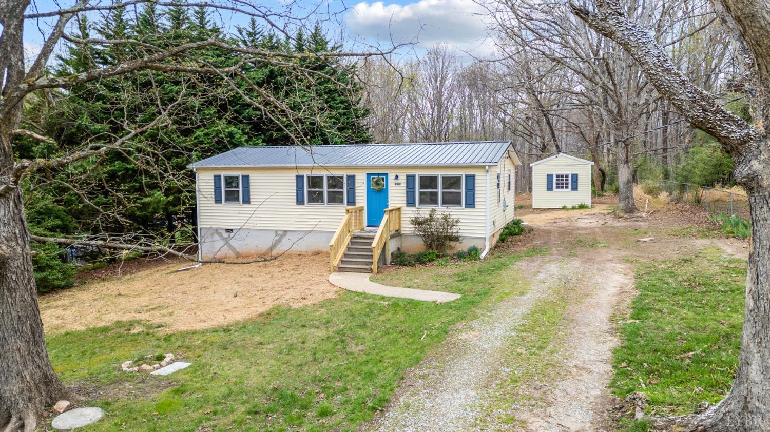 1367 Boxwood Farm Road Amherst, VA 24521 - Photo 1 of 41