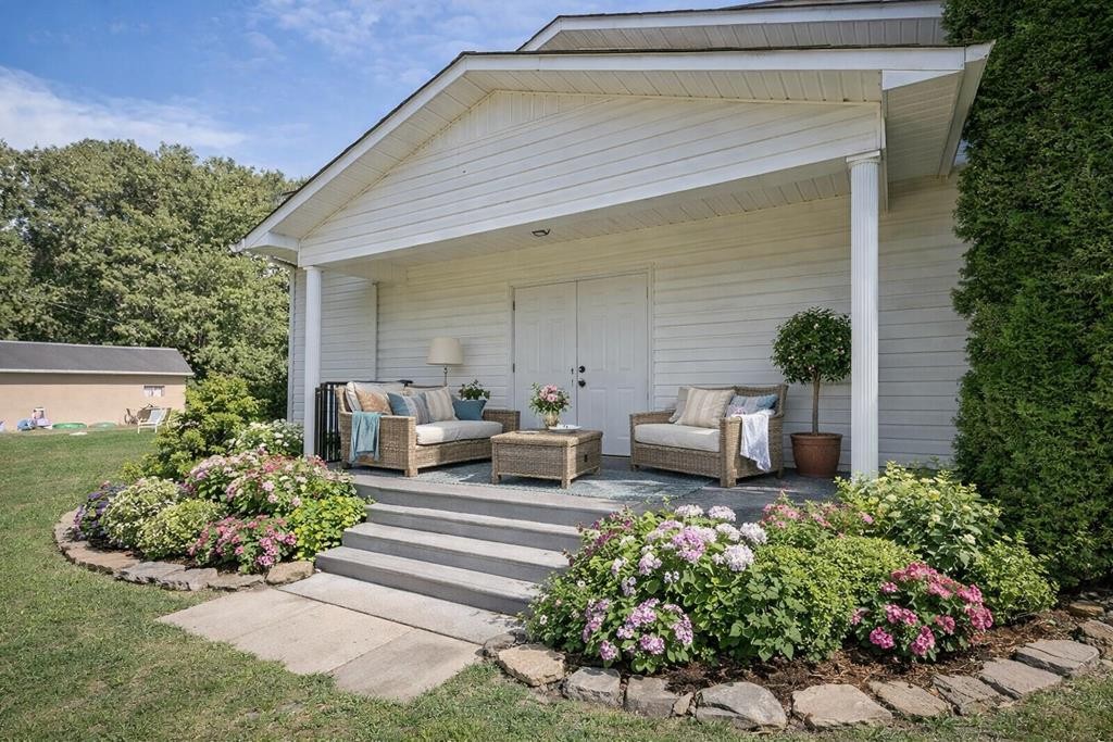 150 Tabernacle Road Smithville, TN 37166 - Photo 2 of 29