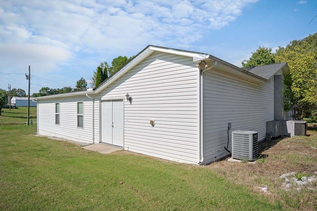 150 Tabernacle Road Smithville, TN 37166 - Photo 27 of 29