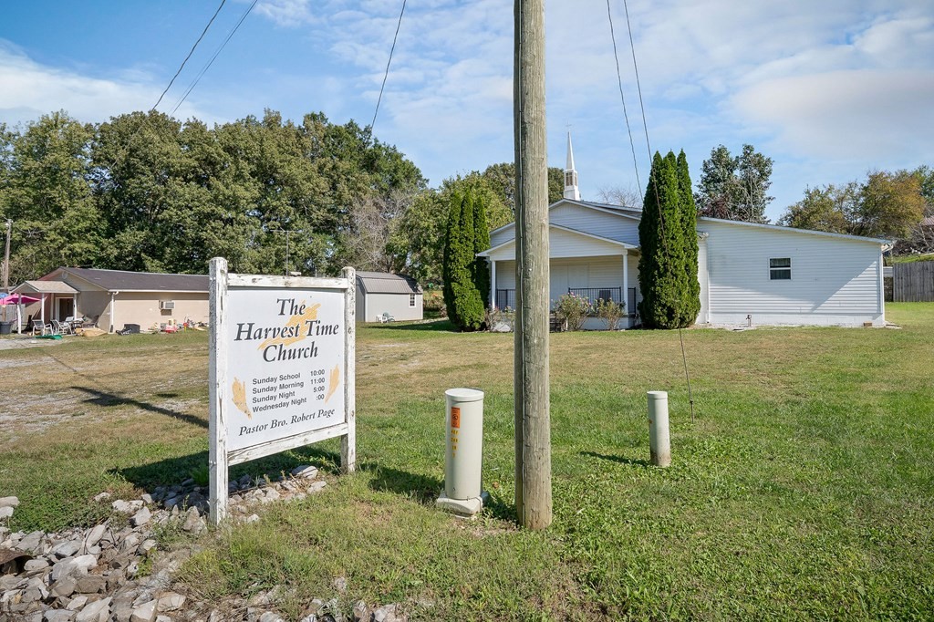 150 Tabernacle Road Smithville, TN 37166 - Photo 28 of 29