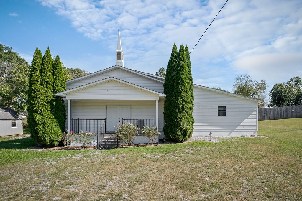 150 Tabernacle Road Smithville, TN 37166 - Photo 4 of 29