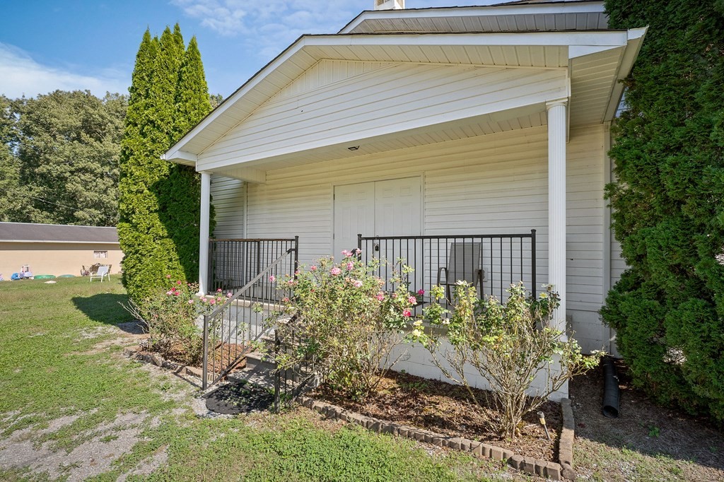 150 Tabernacle Road Smithville, TN 37166 - Photo 6 of 29