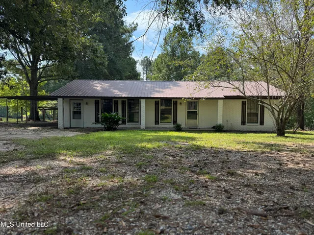 $178,000 | 24 Dean Matthews Road, Laurel, MS 39443