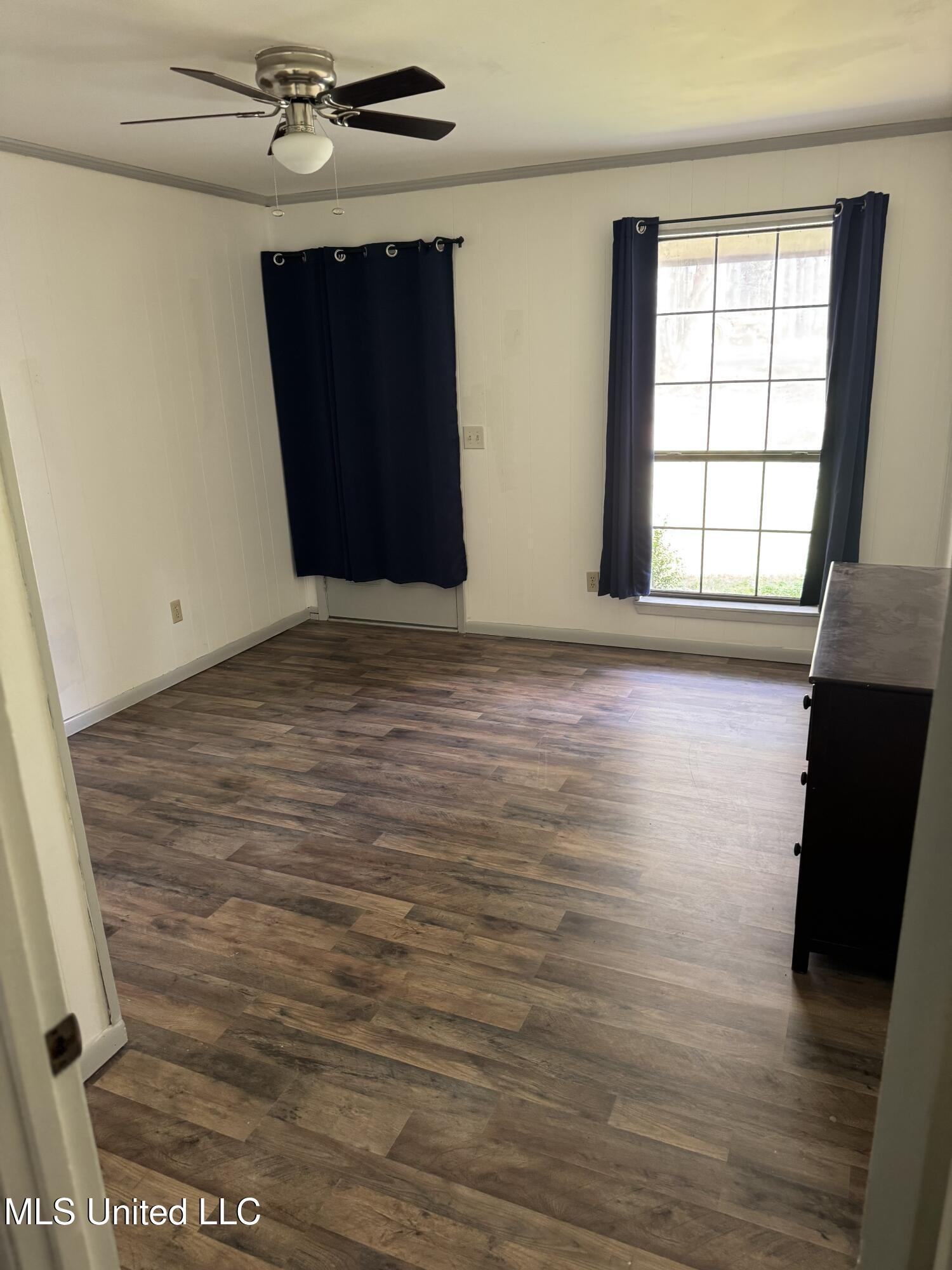 24 Dean Matthews Road Laurel, MS 39443 - Photo 19 of 43 Photo Sep 03 2025, 11 16 29 AM