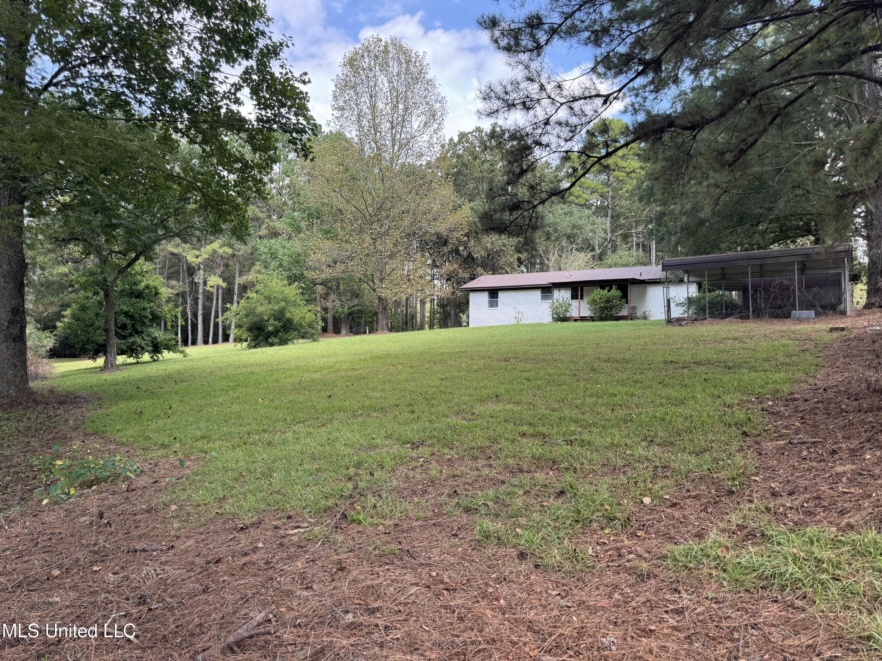 24 Dean Matthews Road Laurel, MS 39443 - Photo 35 of 43 Photo Sep 03 2025, 11 24 00 AM