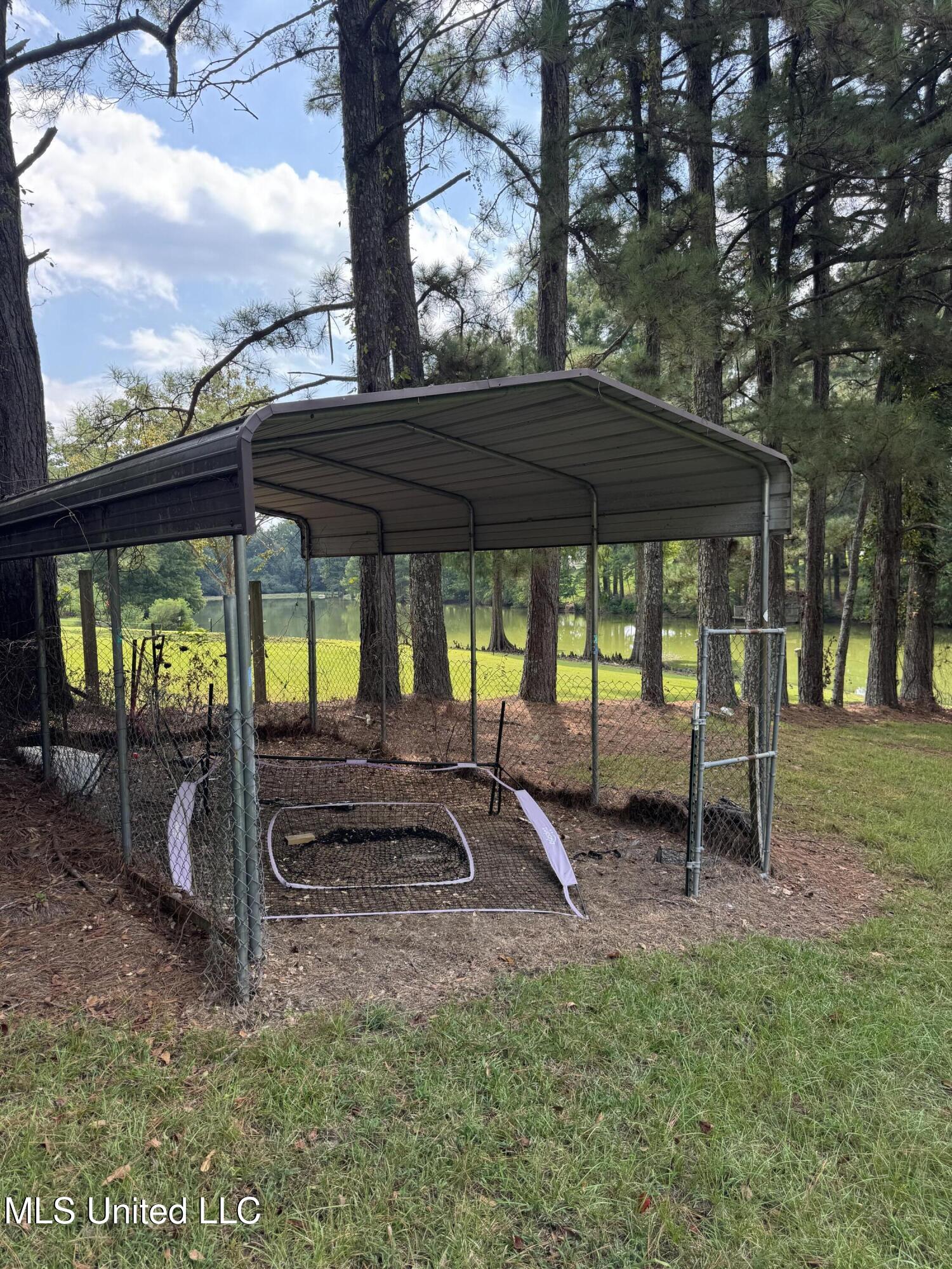 24 Dean Matthews Road Laurel, MS 39443 - Photo 37 of 43 Photo Sep 03 2025, 11 27 34 AM